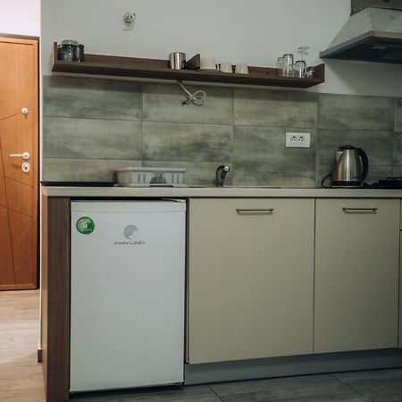Darki Apartments 3 - Very Central Stay With Free Parking オフリド エクステリア 写真