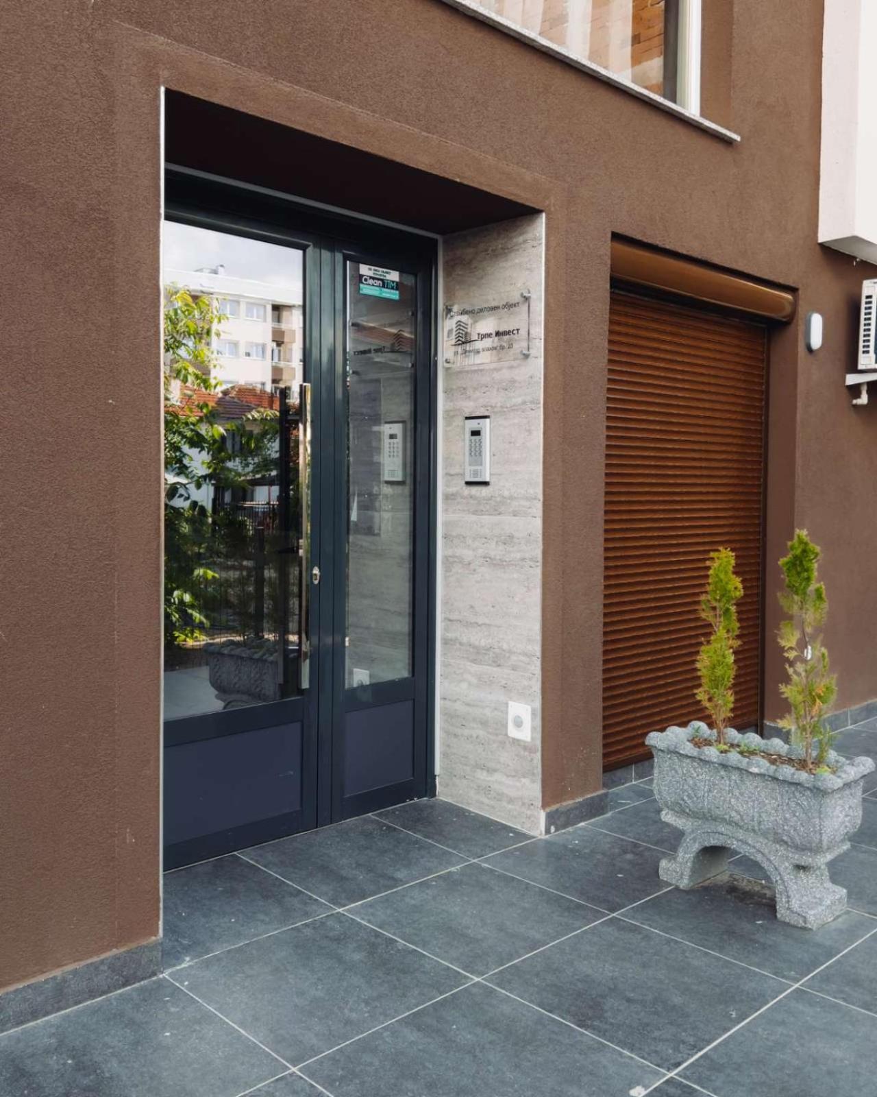 Darki Apartments 3 - Very Central Stay With Free Parking オフリド エクステリア 写真