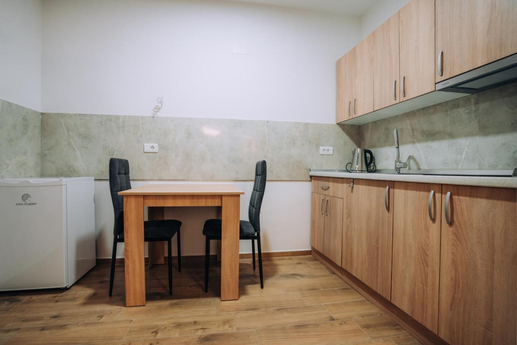 Darki Apartments 3 - Very Central Stay With Free Parking オフリド エクステリア 写真