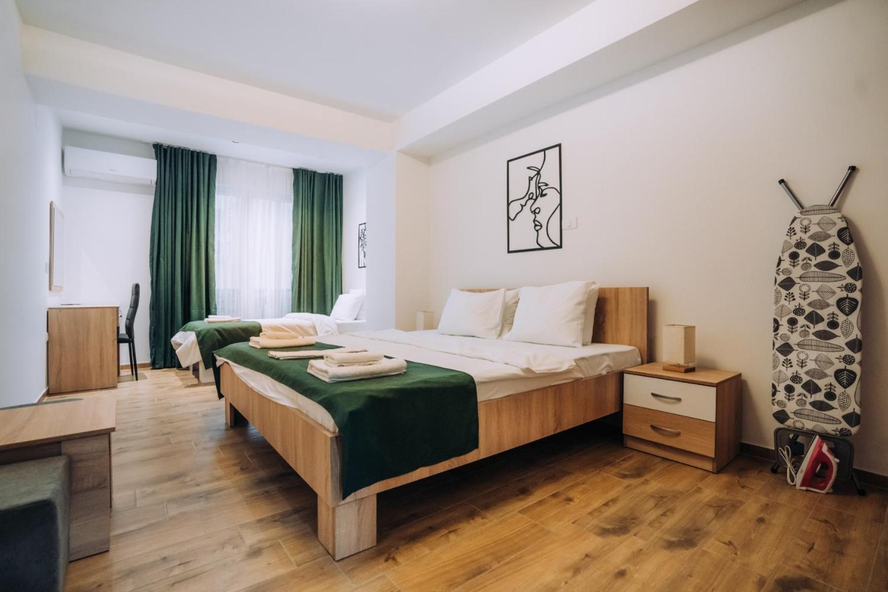 Darki Apartments 3 - Very Central Stay With Free Parking オフリド エクステリア 写真