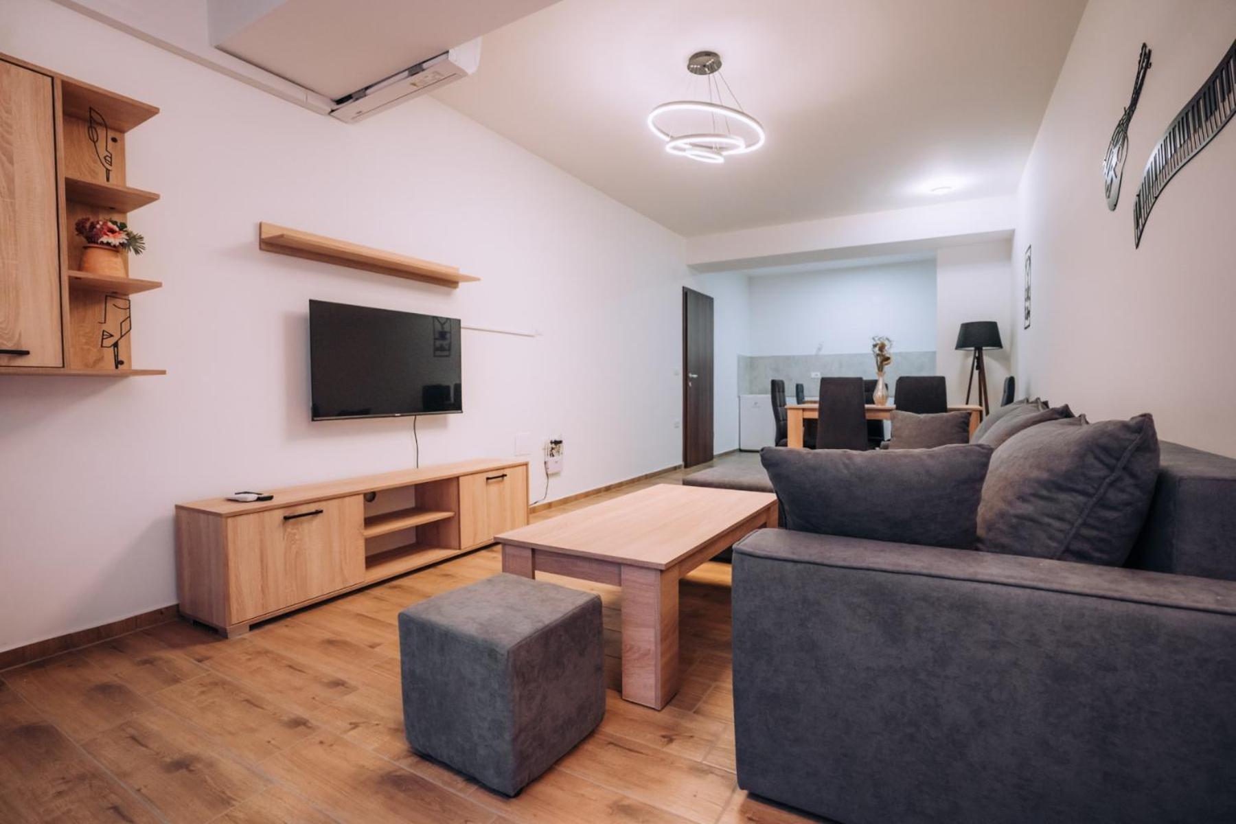 Darki Apartments 3 - Very Central Stay With Free Parking オフリド エクステリア 写真