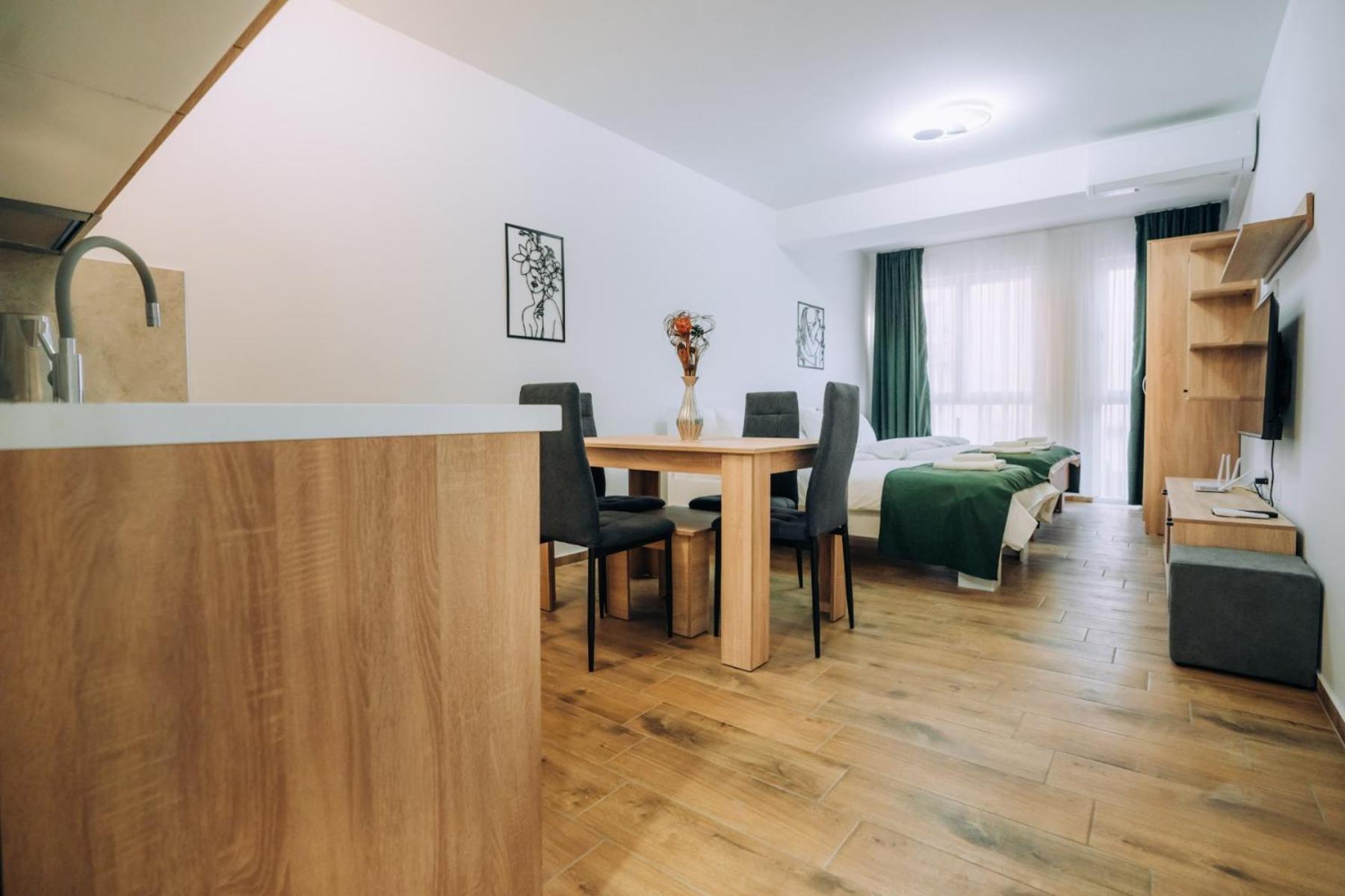 Darki Apartments 3 - Very Central Stay With Free Parking オフリド エクステリア 写真